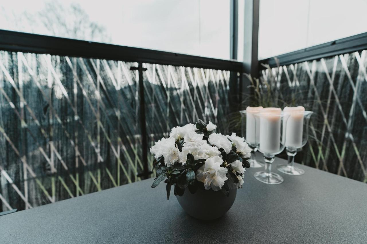Oeoe Street Luxury Apartment With Terrace Tartu Zewnętrze zdjęcie